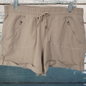 Tangerine Women's Activewesr Woven Drawstring Track Shorts